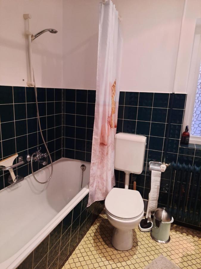 Ferienhaus In Buesumer Deichhausen - Buesum An Der Nordsee Fuer Bis Zu 9 Personen Buitenkant foto